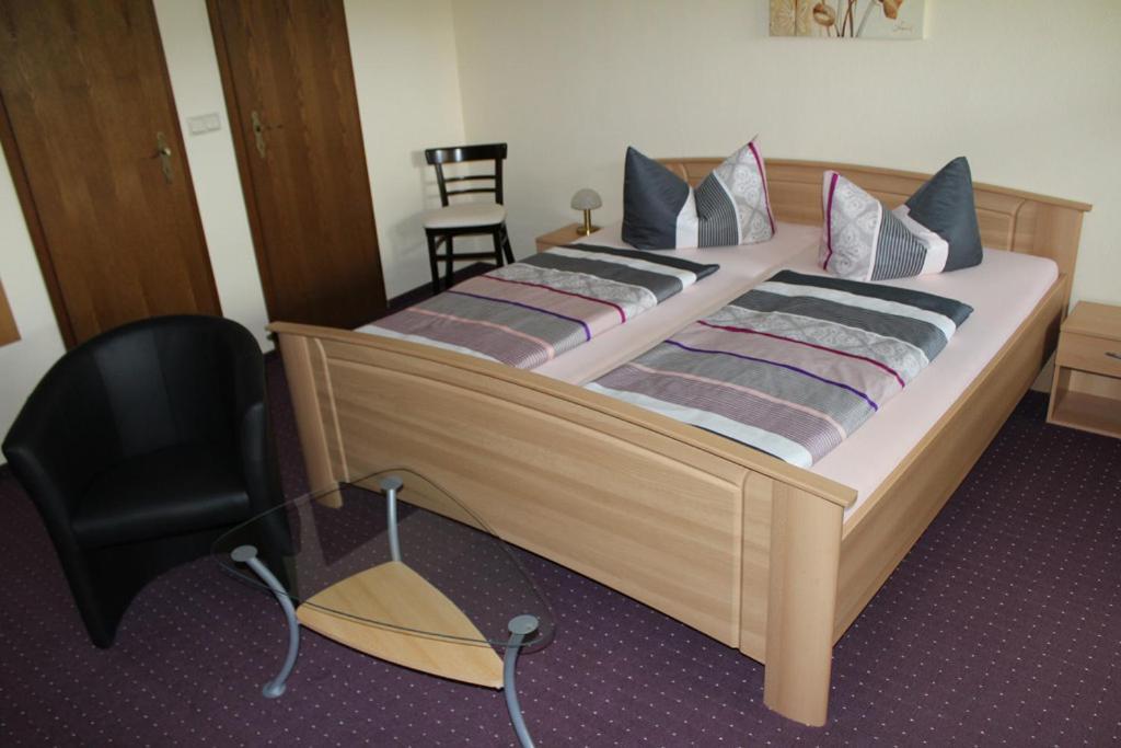 Motel Zur Festwiese Gierstadt Экстерьер фото