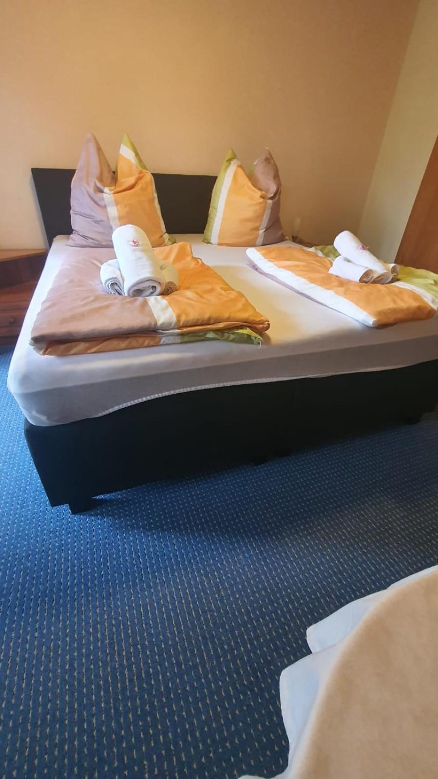 Motel Zur Festwiese Gierstadt Экстерьер фото