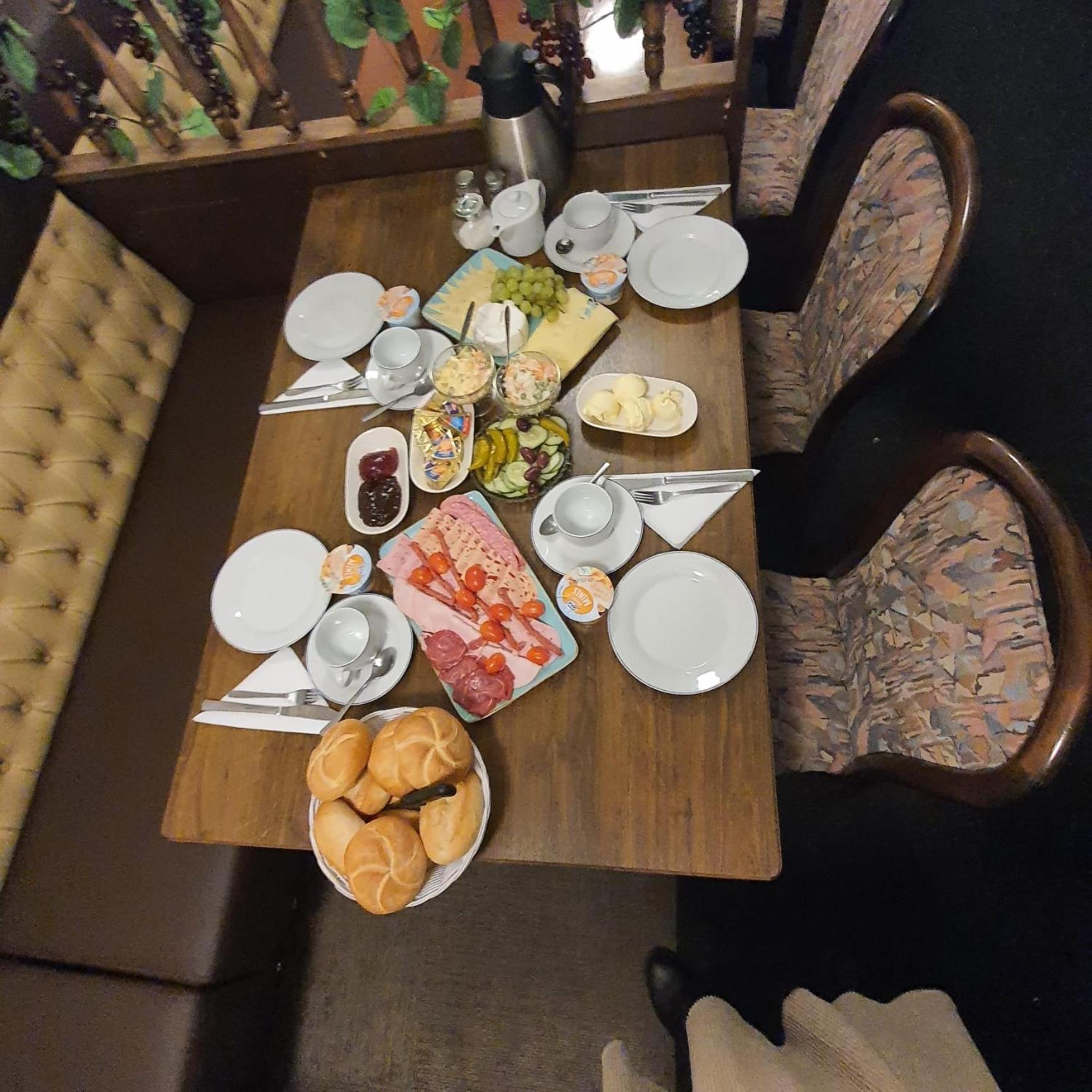 Motel Zur Festwiese Gierstadt Экстерьер фото