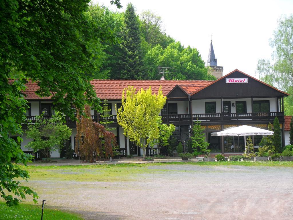 Motel Zur Festwiese Gierstadt Экстерьер фото